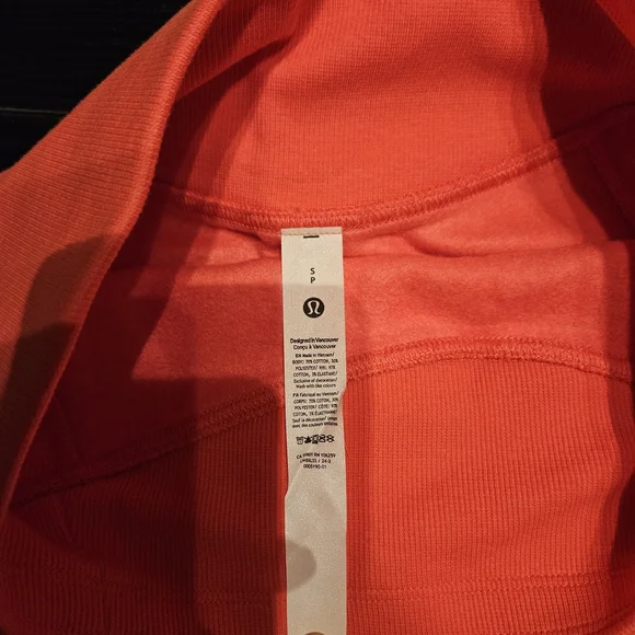 Lululemon Athletica Vibrant Coral Mini Skirt - Picture 6 of 6